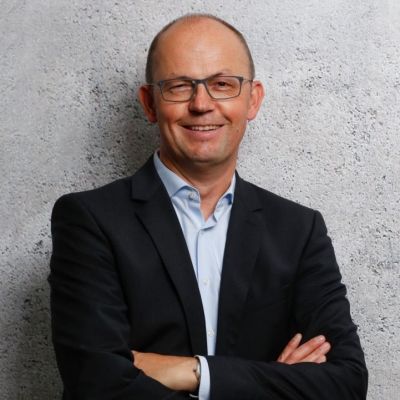 Dr. Körber